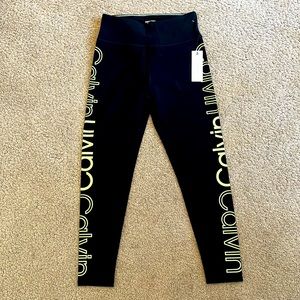 NWT Calvin Klein leggings